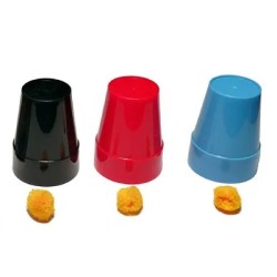 CUPS AND BALLS - PLASTIC