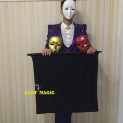 GHOST MASK WITH DVD